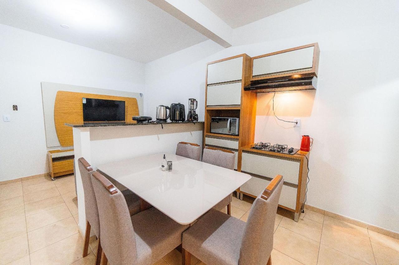 Apartamentos 2 Qtos C/Suite ,Cozinha Completa, Wi-Fi 1Giga, Jr Catito Brasilia Exterior photo
