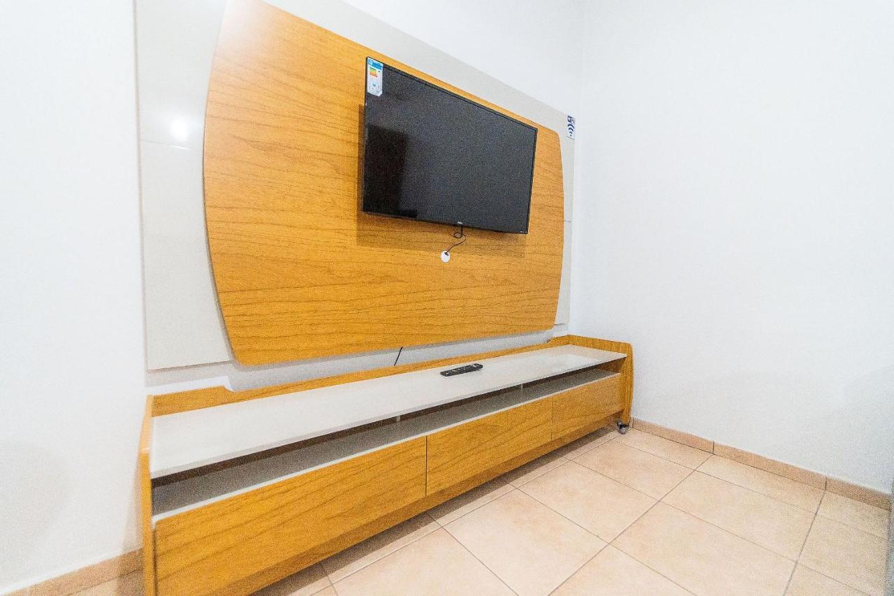 Apartamentos 2 Qtos C/Suite ,Cozinha Completa, Wi-Fi 1Giga, Jr Catito Brasilia Exterior photo