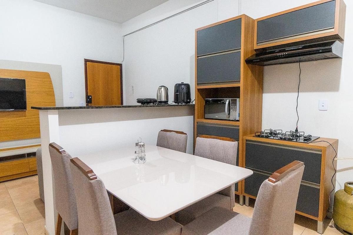 Apartamentos 2 Qtos C/Suite ,Cozinha Completa, Wi-Fi 1Giga, Jr Catito Brasilia Exterior photo
